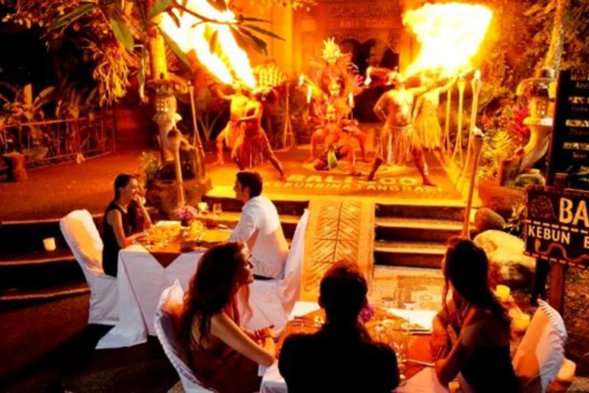 #Bali #Zoo at #Night