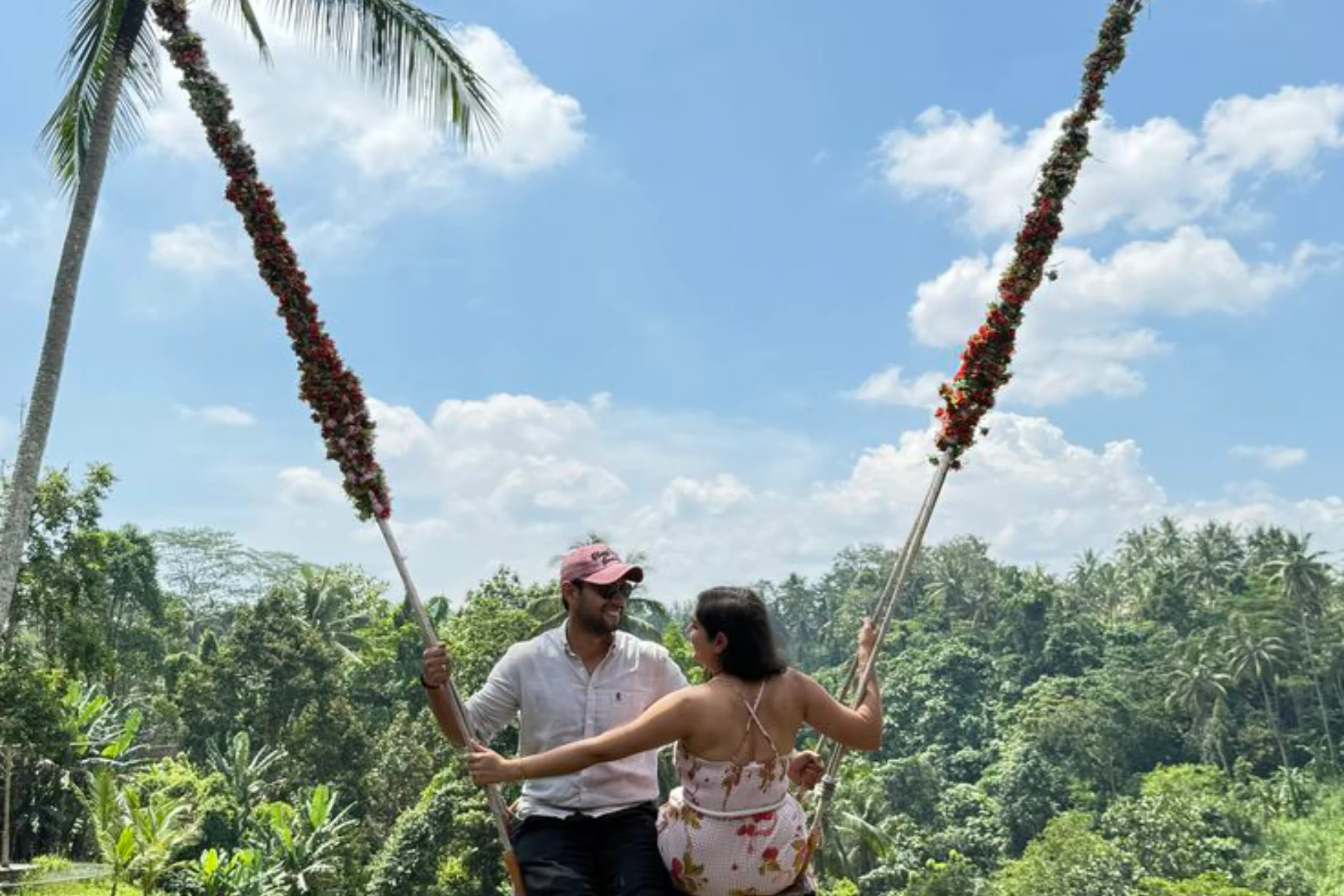 Romantic Bali Swing Moment 💫🌴